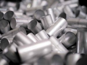 Jahn-GmbH_Aluminium-Kaltfliesspressen_Kaltfliesspressvorgang_4